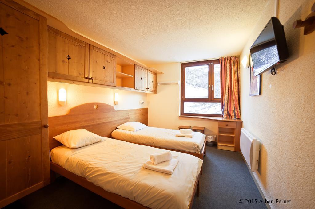 Les Balcons De Maurienne Hotel Montricher-le-Bochet Room photo